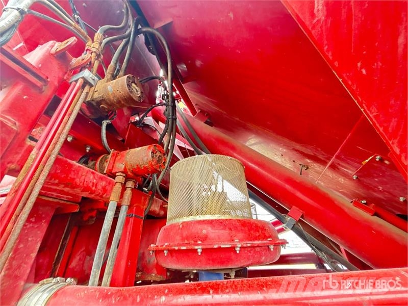 Case IH Titan 4530 70 ft Air Boom 4x2 Floater Fertilizer A Esparcidoras de minerales