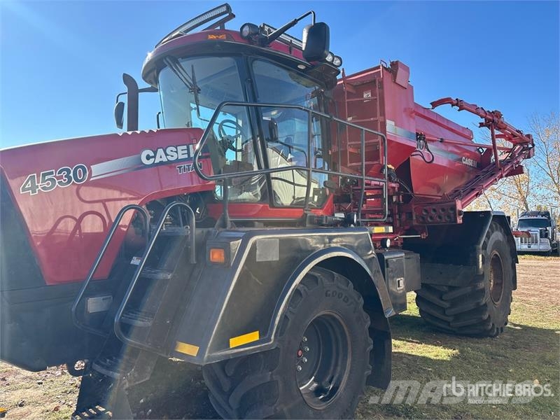 Case IH Titan 4530 70 ft Air Boom 4x2 Floater Fertilizer A Esparcidoras de minerales