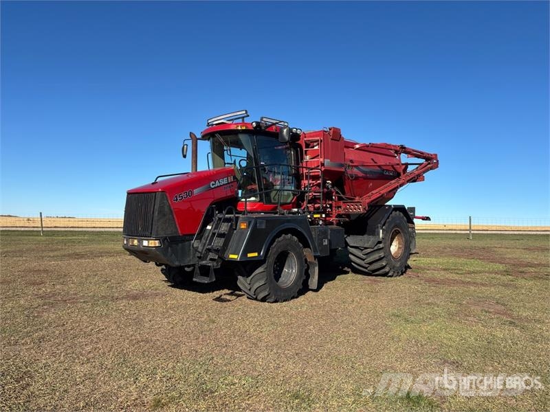 Case IH Titan 4530 70 ft Air Boom 4x2 Floater Fertilizer A Esparcidoras de minerales