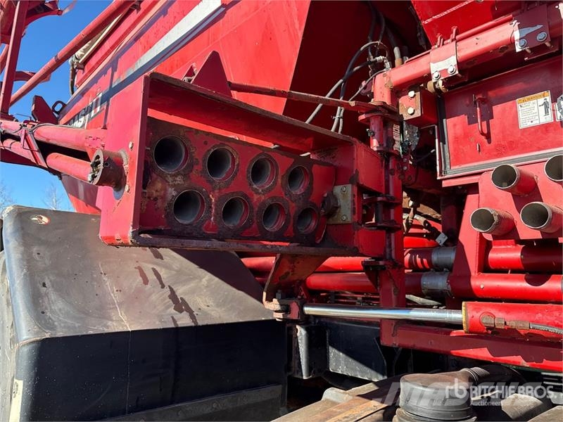 Case IH Titan 4530 70 ft Air Boom 4x2 Floater Fertilizer A Esparcidoras de minerales