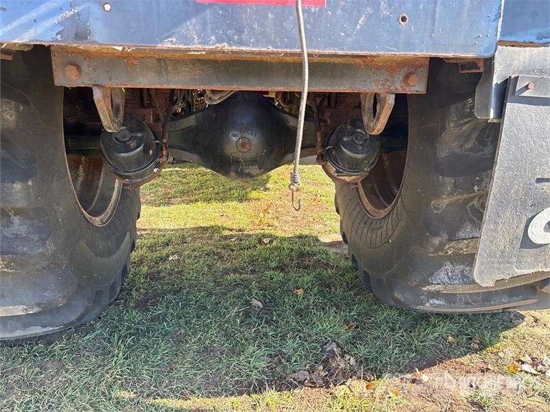 Case IH Titan 4530 70 ft Air Boom 4x2 Floater Fertilizer A Esparcidoras de minerales