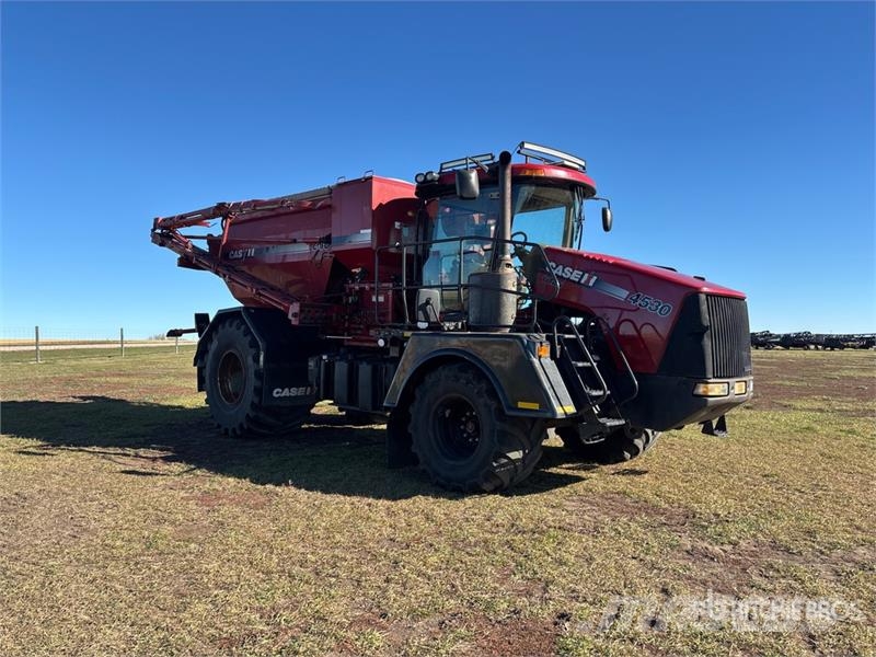 Case IH Titan 4530 70 ft Air Boom 4x2 Floater Fertilizer A Esparcidoras de minerales