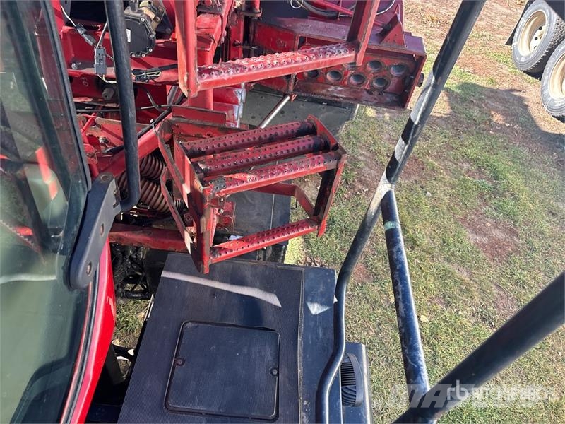 Case IH Titan 4530 70 ft Air Boom 4x2 Floater Fertilizer A Esparcidoras de minerales