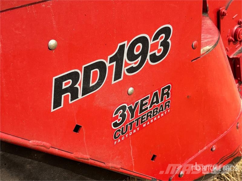 Case IH WD2304 19 ft 3 in Mower Conditioner Windrower محشات