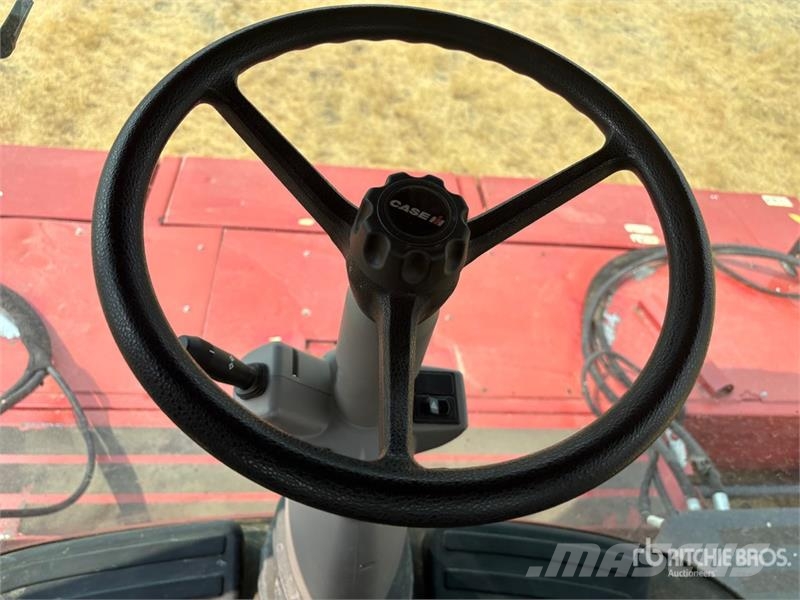 Case IH WD2304 19 ft 3 in Mower Conditioner Windrower محشات