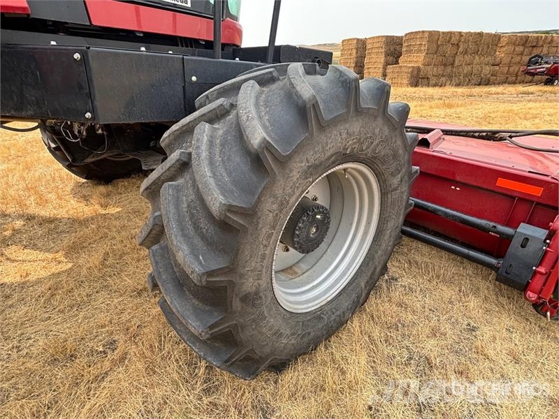 Case IH WD2304 19 ft 3 in Mower Conditioner Windrower محشات