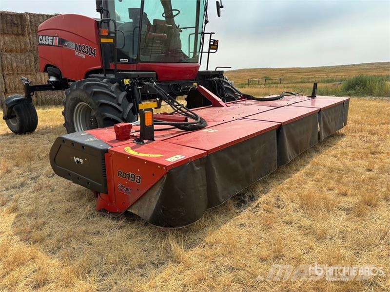 Case IH WD2304 19 ft 3 in Mower Conditioner Windrower محشات
