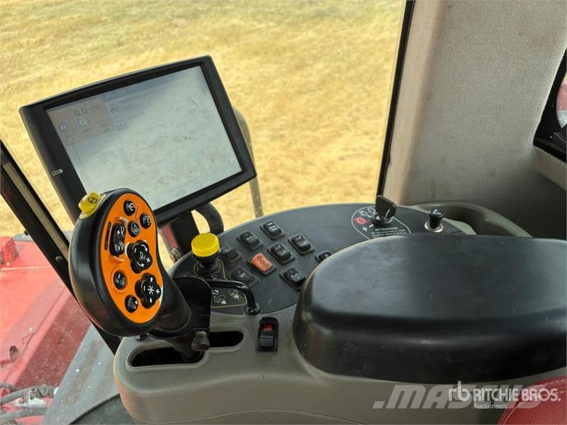 Case IH WD2304 19 ft 3 in Mower Conditioner Windrower محشات