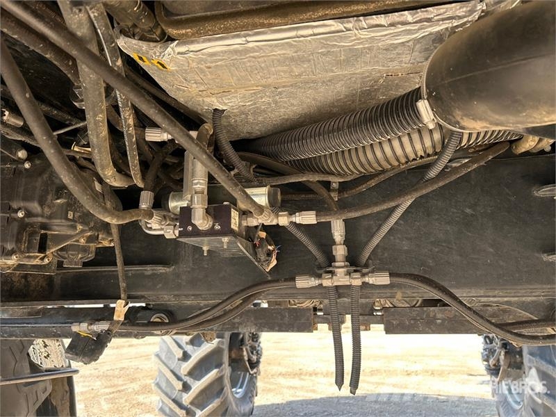 CASE Patriot 4440 120 ft 4x4 High Clearance Self-Propel Самохідні обприскувачі