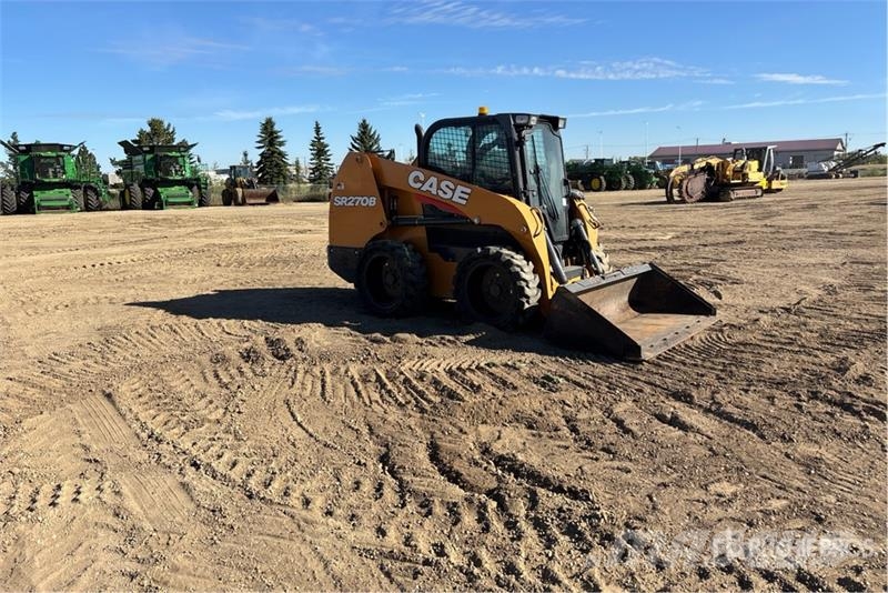 CASE SR270B Two-Speed Skid Steer Loader Šmykom riadené nakladače