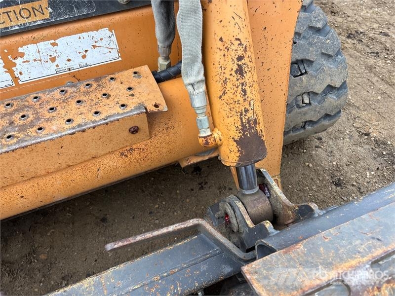 CASE TR270 Kompaktlader