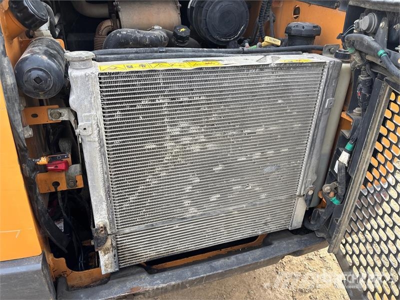 CASE TR320 Kompaktlader