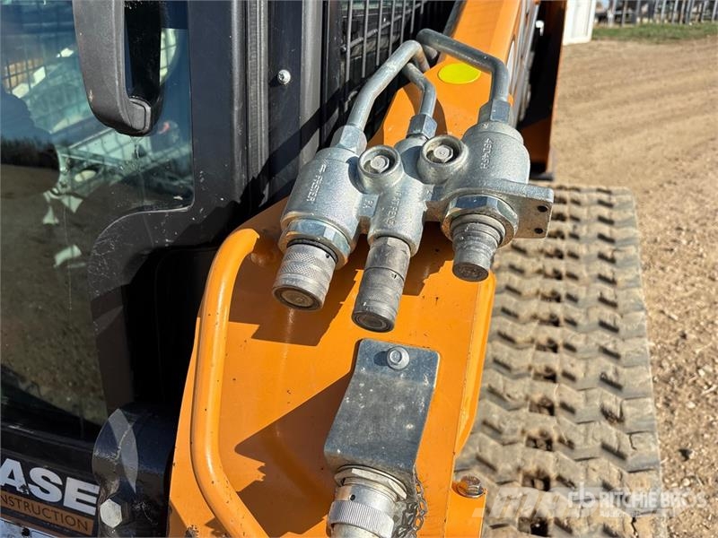 CASE TV370B Two-Speed Compact Track Loader Kompaktlader