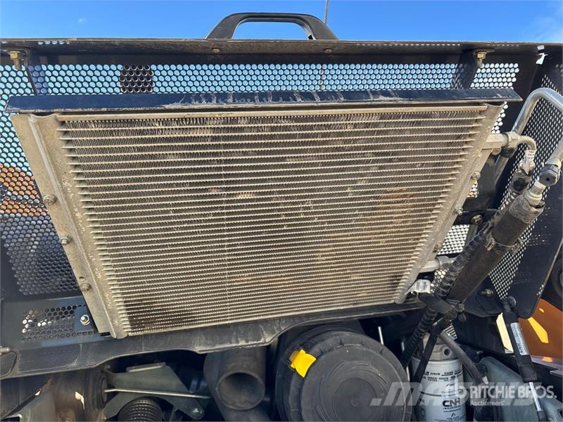 CASE TV370B Two-Speed Compact Track Loader Kompaktlader