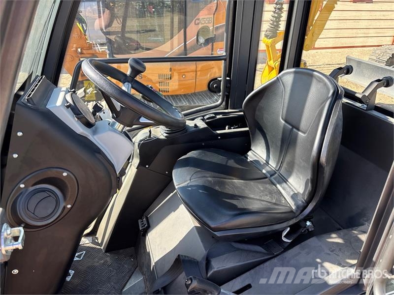Cast 830D Wheel Loader (Unused) لوادر بعجل
