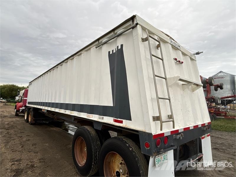 Castleton 38 ft T/A Grain Trailer Remorci pentru cereale / siloz