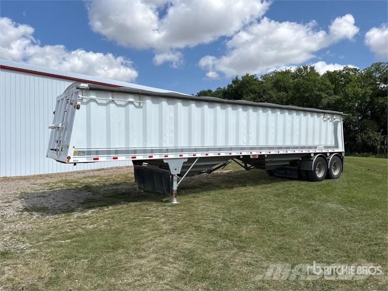 Castleton 40 ft T/A Grain Trailer Carros de trasladar grano