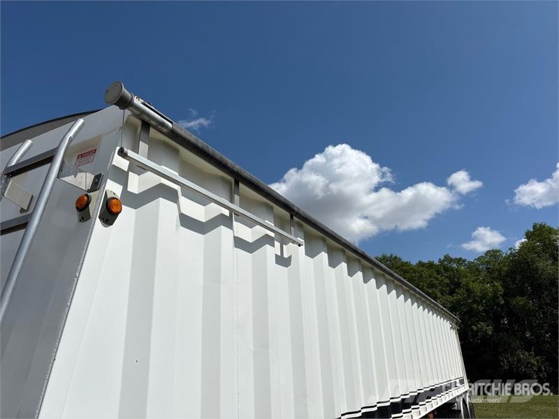 Castleton 40 ft T/A Grain Trailer Carros de trasladar grano