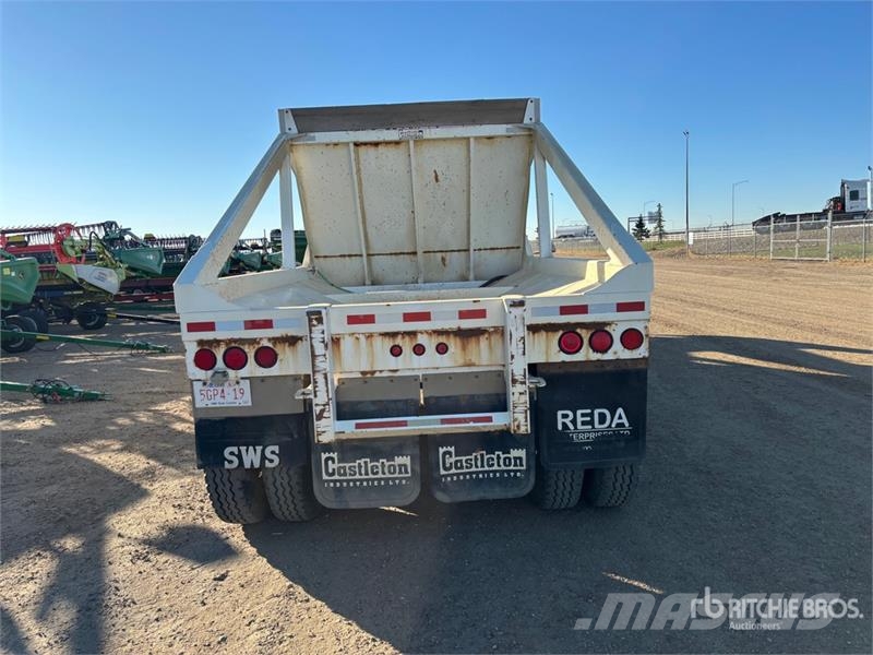 Castleton Tri/A Belly Dump Trailer Remorque benne