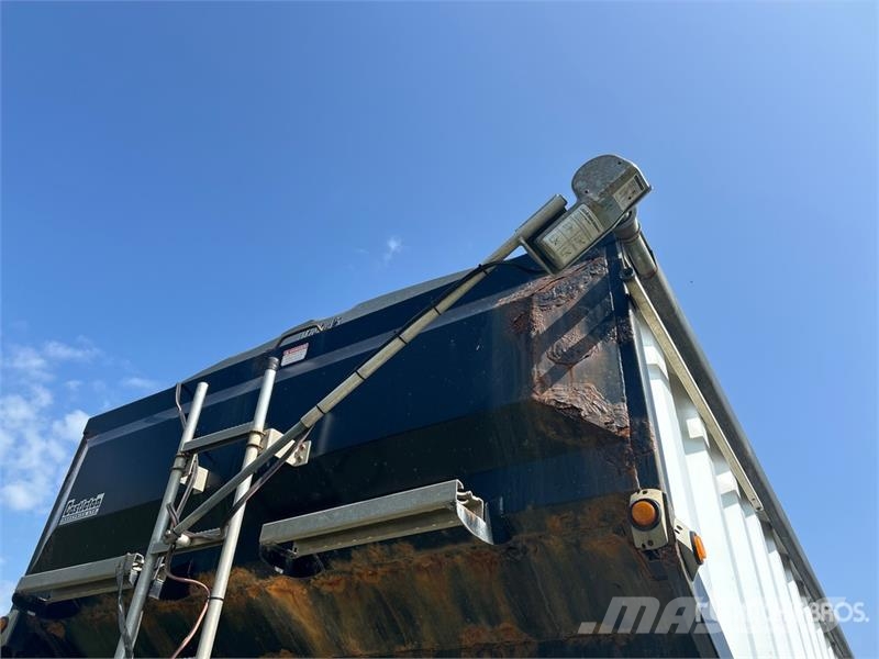 Castleton Tri/A Super B-Train Grain Trailer Carros de trasladar grano