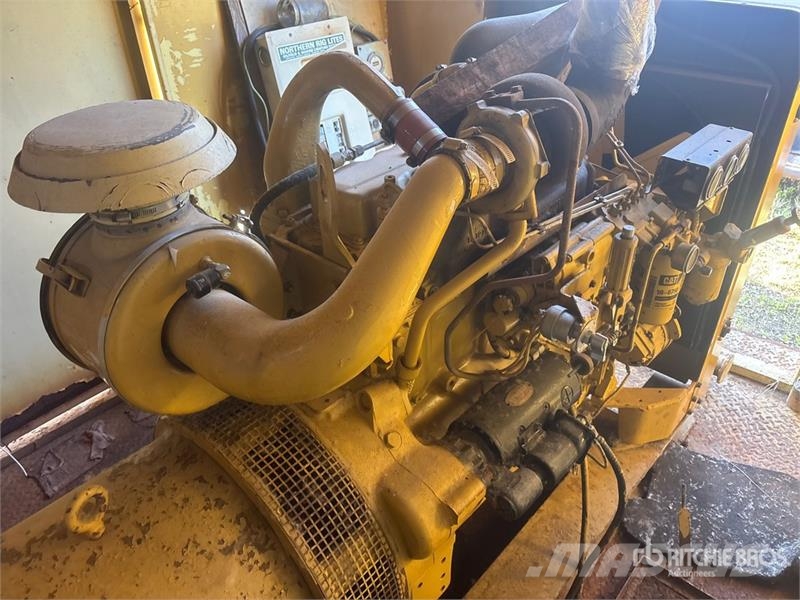 CAT 100 kW Skid-Mounted Generator Set 디젤 발전기