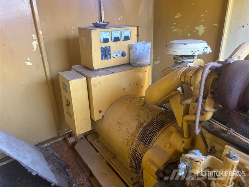 CAT 100 kW Skid-Mounted Generator Set 디젤 발전기