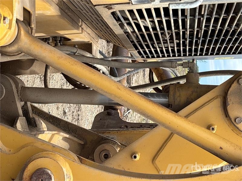 CAT 140M VHP Plus Graders