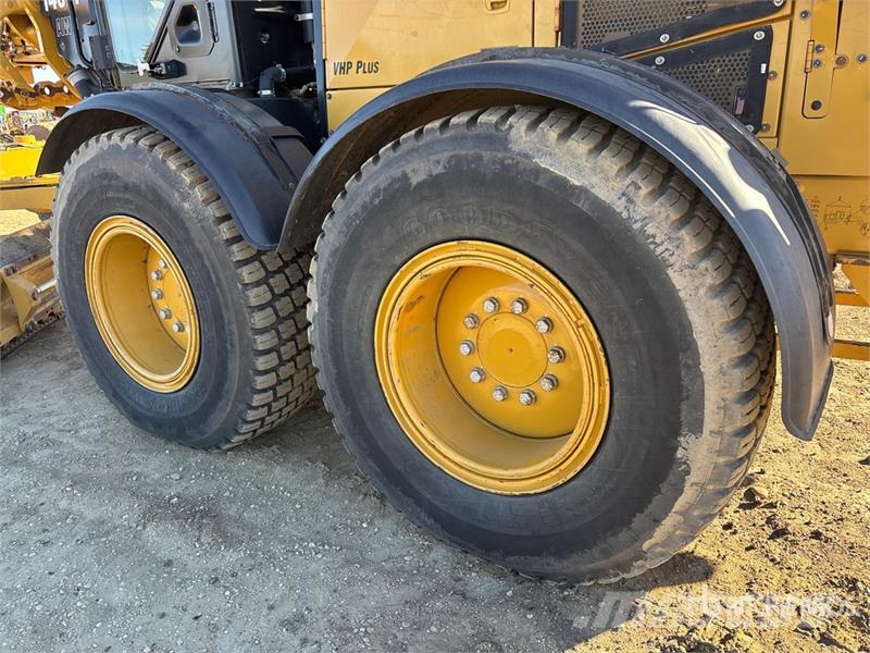CAT 140M VHP Plus Graders