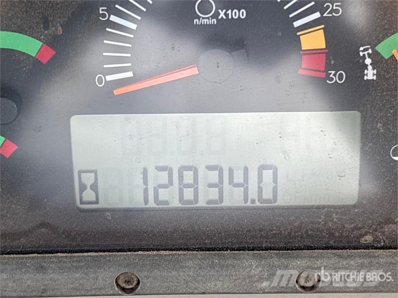 CAT 140M VHP Plus Motoniveladoras