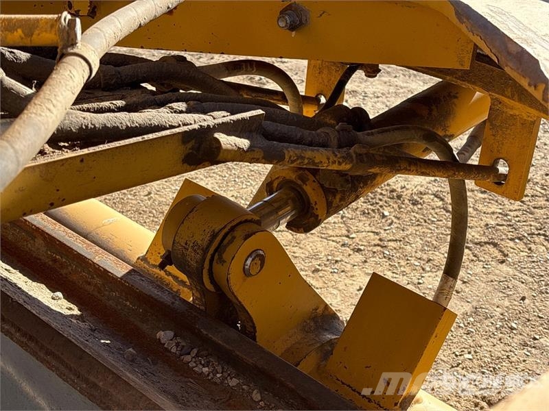 CAT 140M VHP Plus Graders
