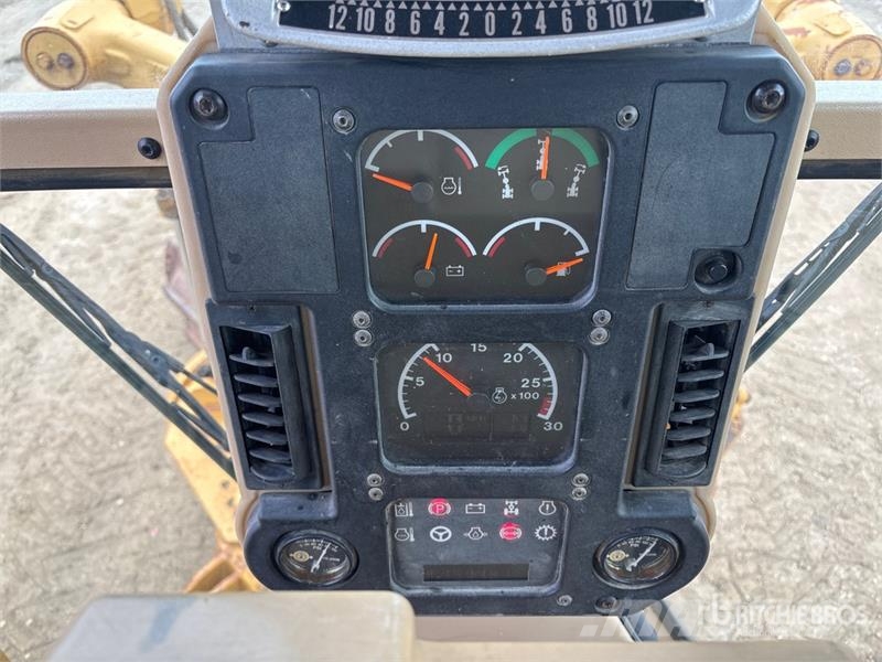 CAT 14H Motor Grader معدات تمهيد الطرق
