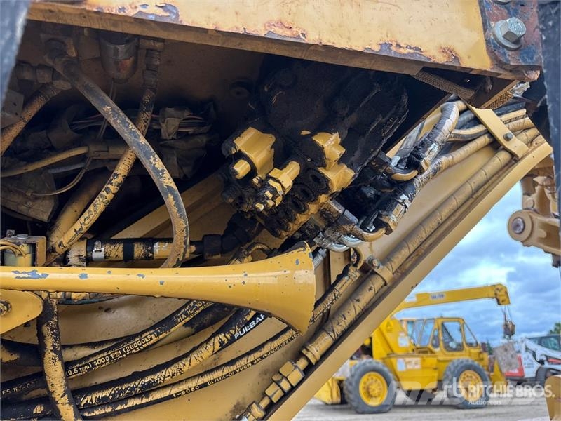 CAT 14H Motor Grader معدات تمهيد الطرق