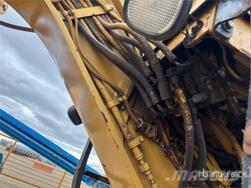 CAT 14H Motor Grader معدات تمهيد الطرق