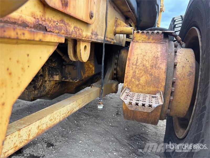 CAT 14H Motor Grader معدات تمهيد الطرق