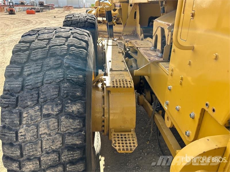 CAT 14H Motor Grader (Inoperable) Vejhøvle / Gradere