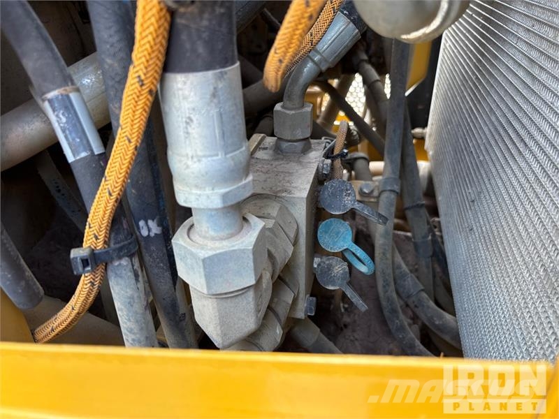 CAT 160M AWD Motor Grader Grejdry