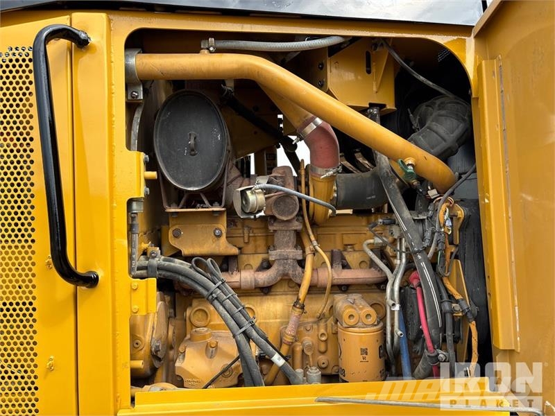 CAT 160M AWD Motor Grader Grejdry