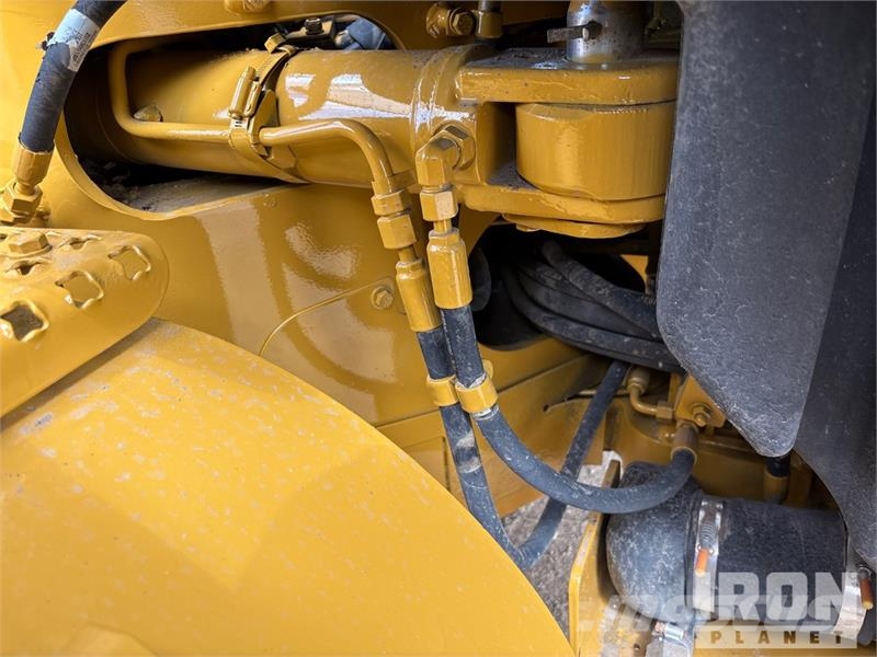 CAT 160M AWD Motor Grader Grejdry