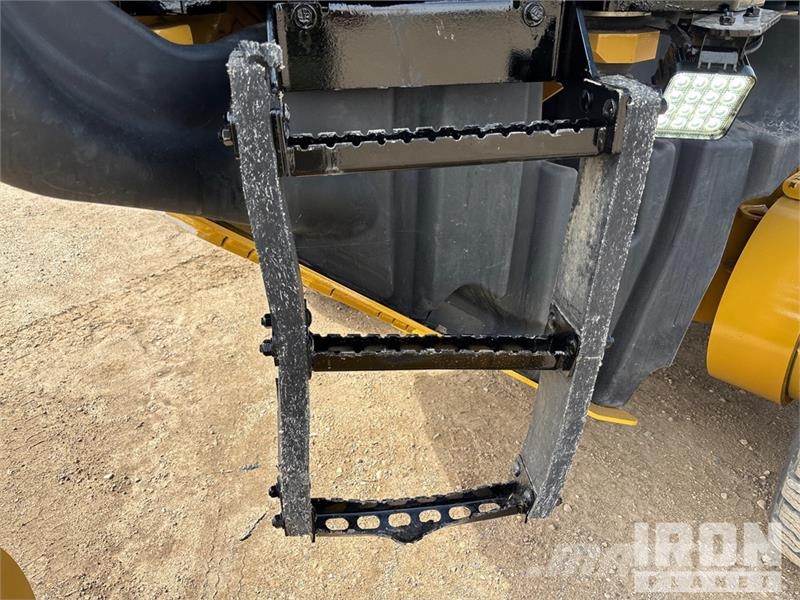 CAT 160M AWD Motor Grader Grejdry