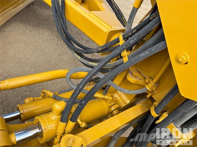 CAT 160M AWD Motor Grader Grejdry