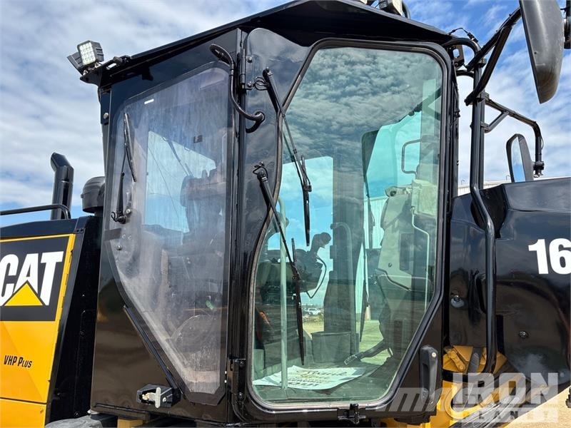 CAT 160M AWD Motor Grader Grejdry