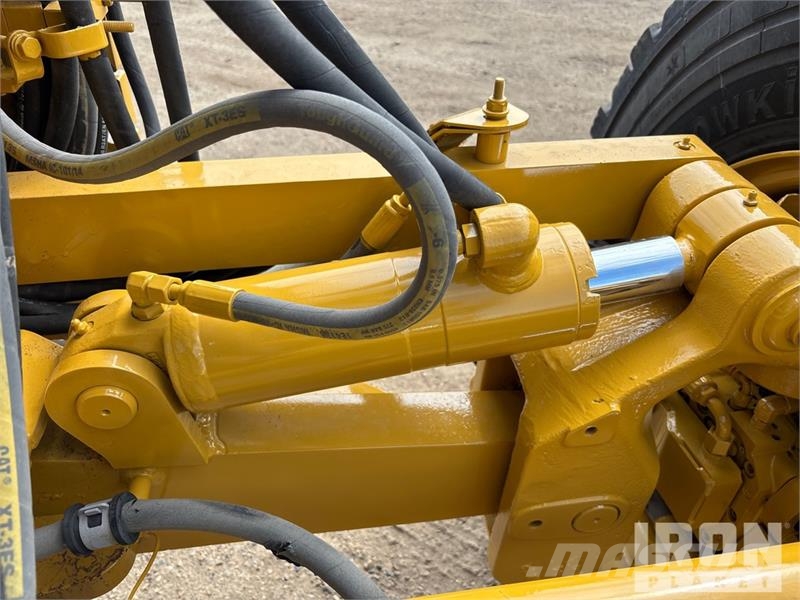 CAT 160M AWD Motor Grader Grejdry