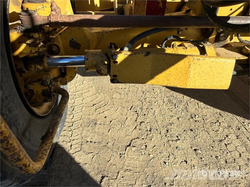 CAT 160M VHP Plus Grejdery