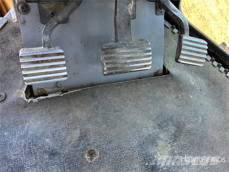 CAT 160M VHP Plus Grejdery