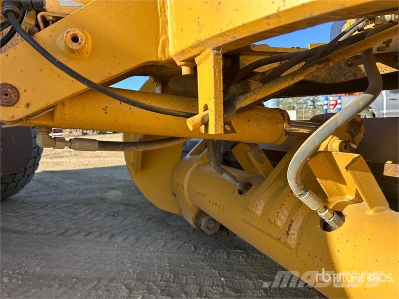 CAT 160M VHP Plus Grejdery