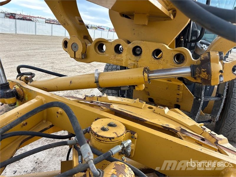 CAT 160M VHP Plus Vejhøvle / Gradere
