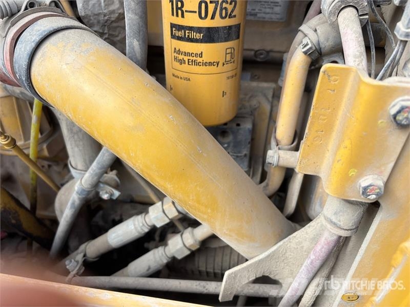 CAT 160M VHP Plus معدات تمهيد الطرق