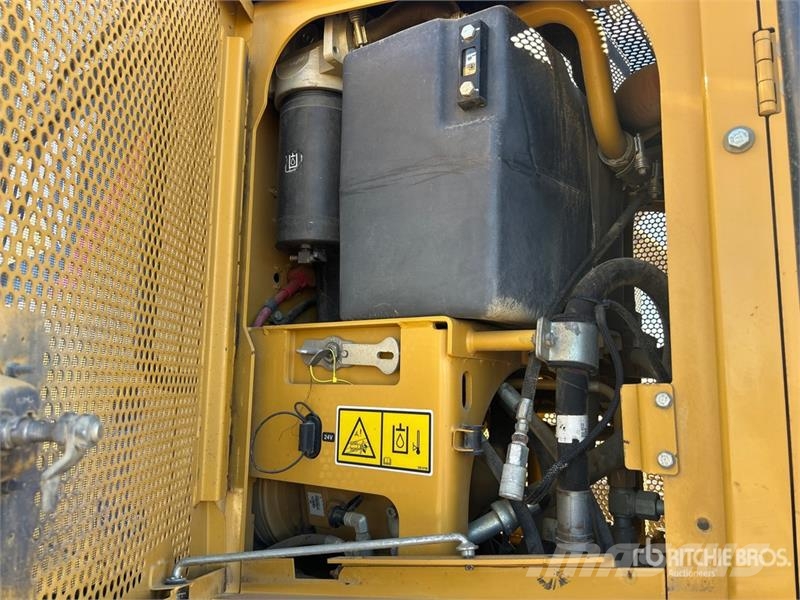 CAT 160M VHP Plus Grejdery