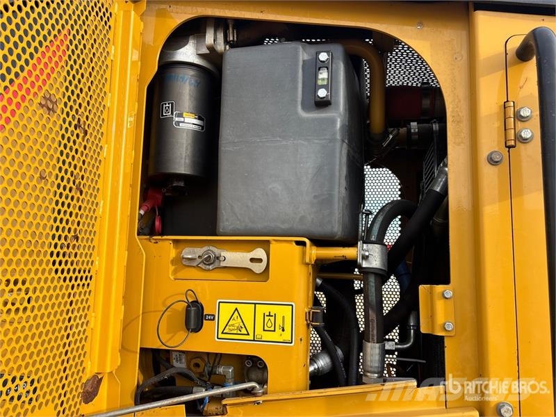 CAT 160M VHP Plus Vejhøvle / Gradere