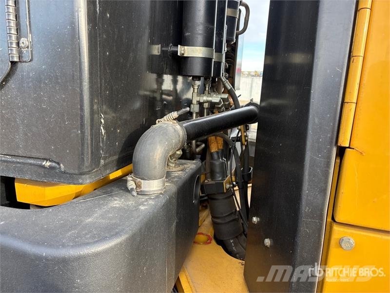 CAT 160M VHP Plus Vejhøvle / Gradere